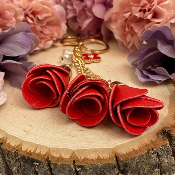 Red Triple Rose Keychain Charm - Picture 9 of 12